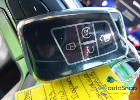 2023 Volkswagen Tiguan 2.0T Se R-Line Black z USA, uszkodzony, nr VIN 3VVCB7AX1PM067047